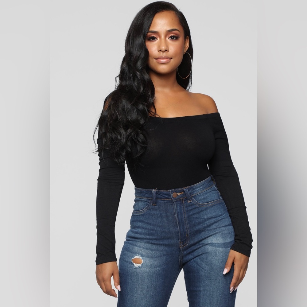 NWT- FASHION NOVA Day To Day Off Shoulder Bodysuit - Black SIZE 1X